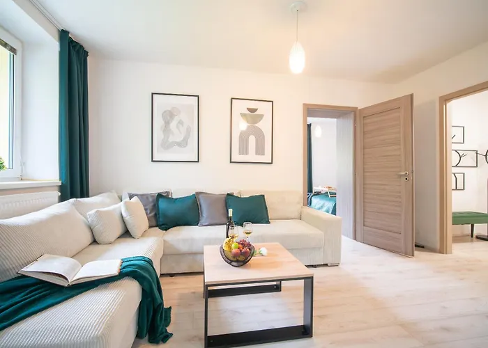 Apartmany New Forest Retreat - U Lesa, S Parkovanim