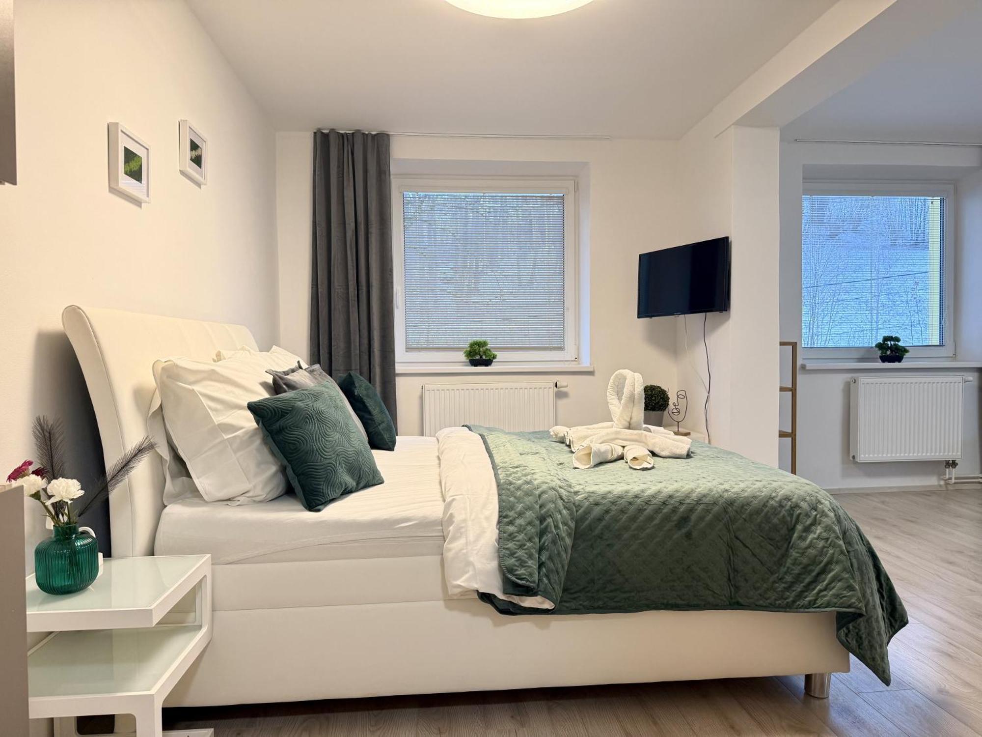 New Forest Retreat - U Lesa, S Parkovanim, 300mbit Internet