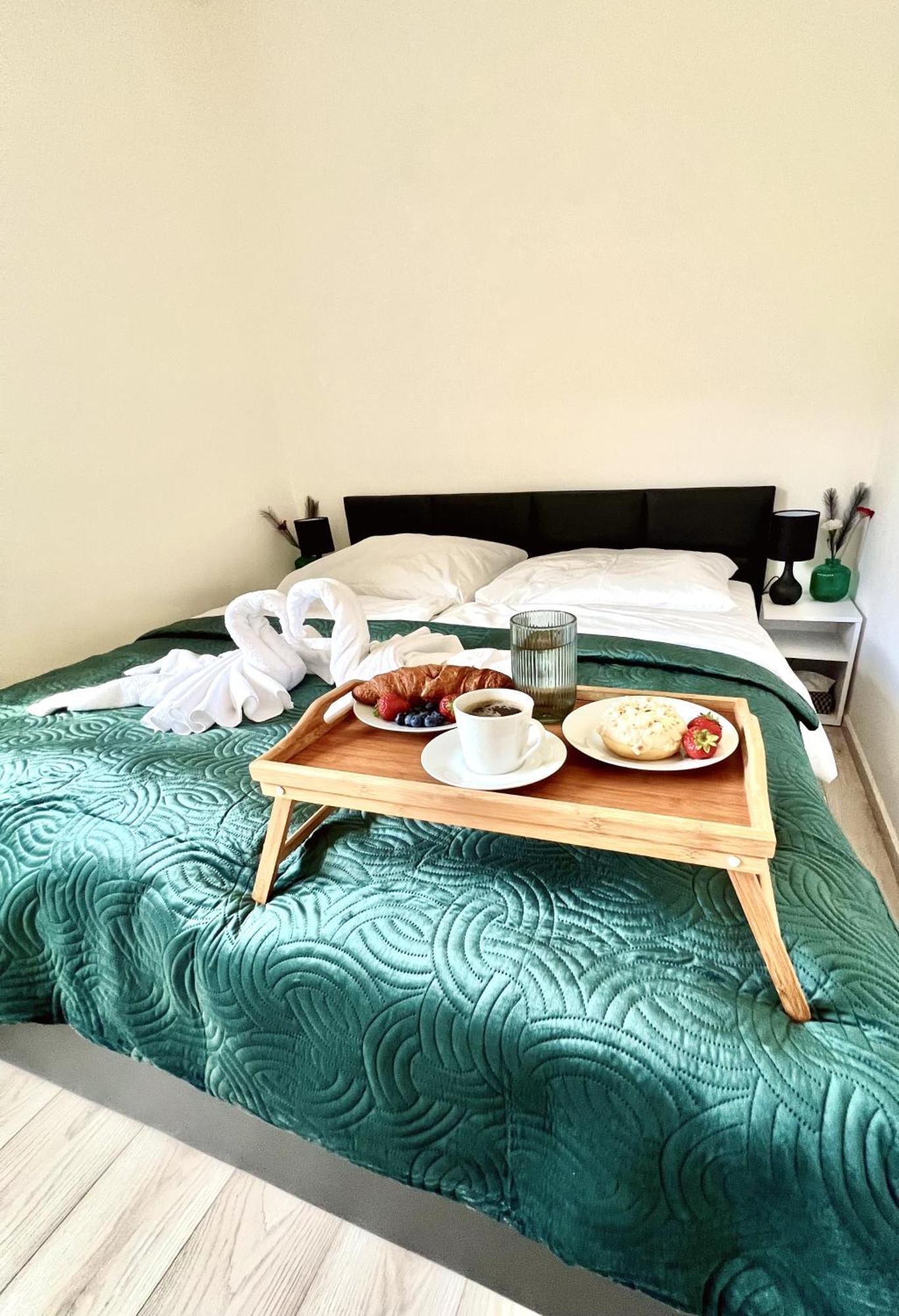 New Forest Retreat - U Lesa, S Parkovanim, 300mbit Internet Apartment *