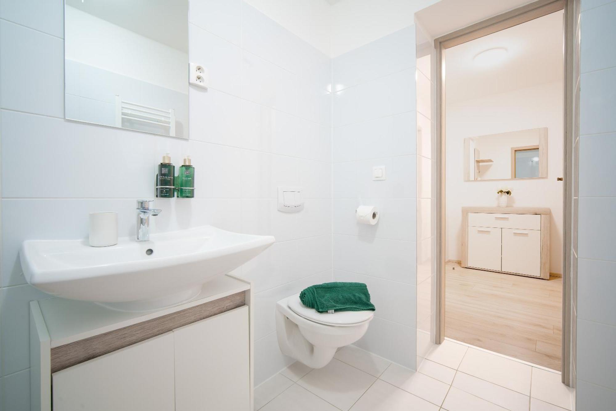 Apartment New Forest Retreat - U Lesa, S Parkovanim